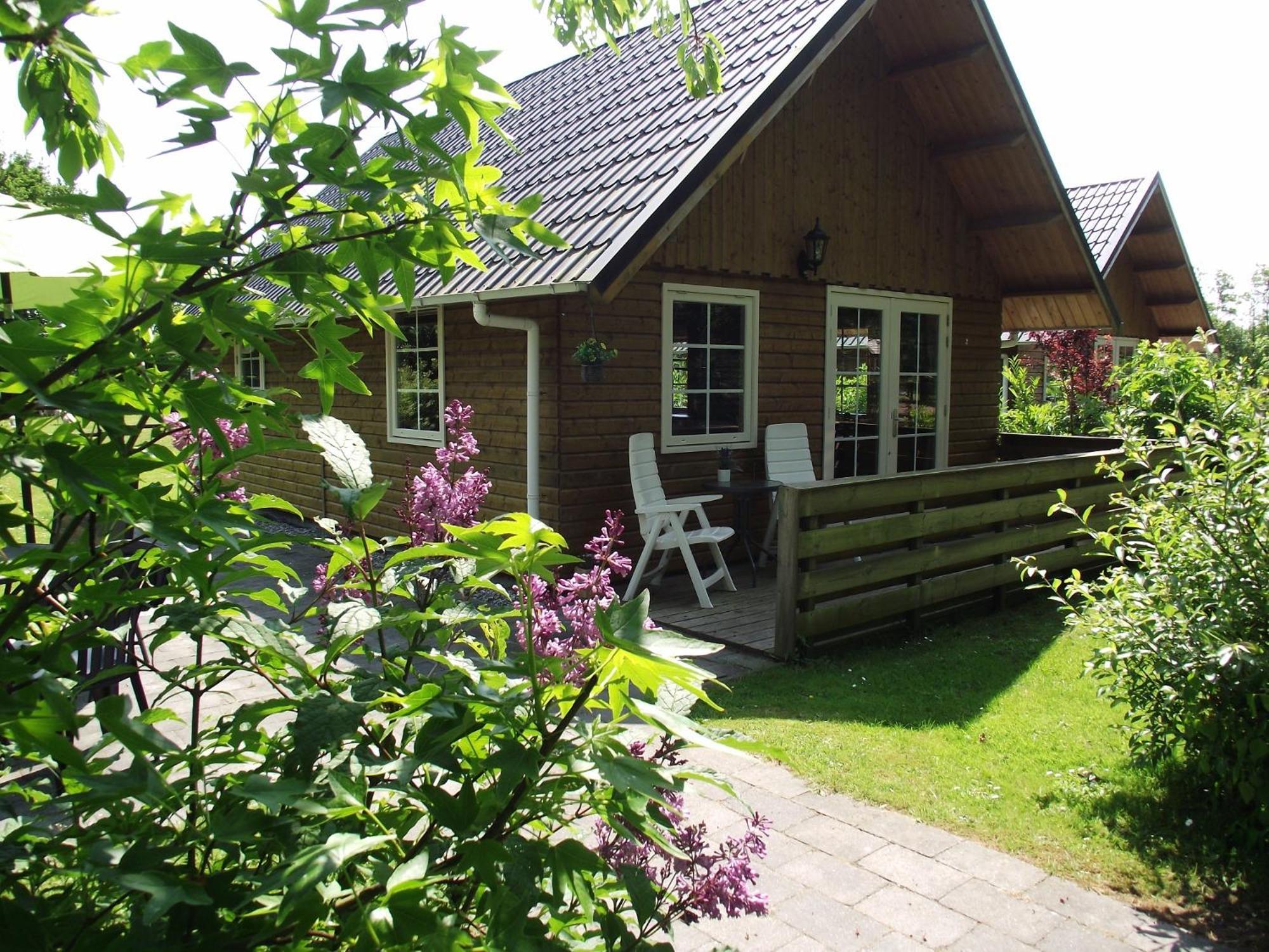 Vakantiehuisjes Landgoed Sonneborghe Kollumerzwaag Exterior photo